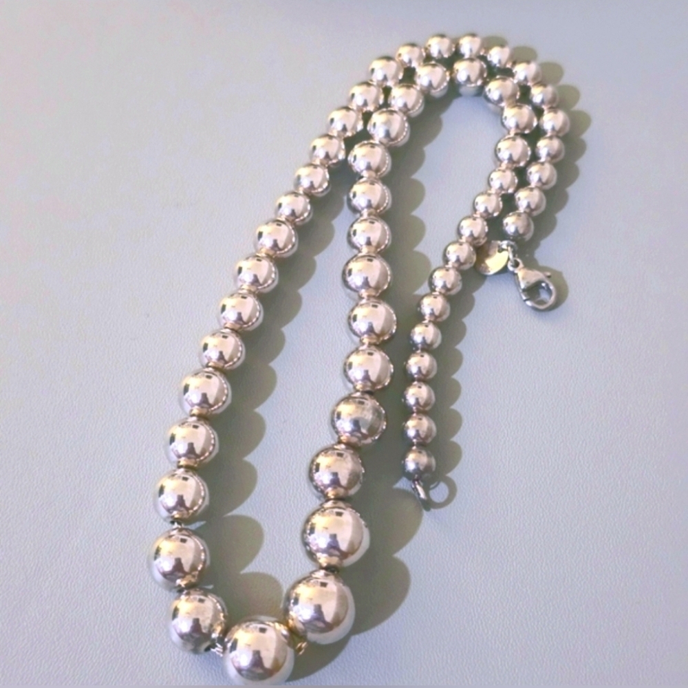 Tiffany & Co. Sterling HardWear Graduated Ball Necklace (Retired Design)